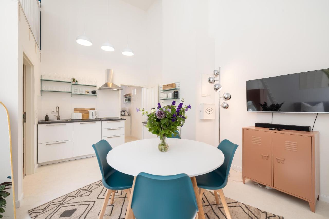Great 2-Room Loft With 2 Bathrooms And 2 Kitchen Берлин Екстериор снимка