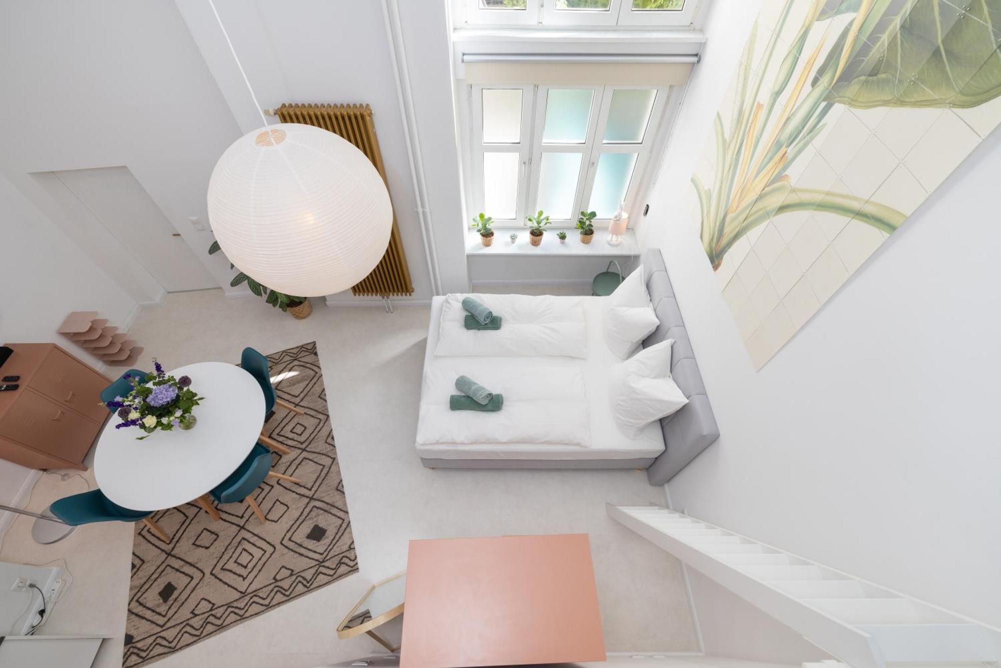 Great 2-Room Loft With 2 Bathrooms And 2 Kitchen Берлин Екстериор снимка