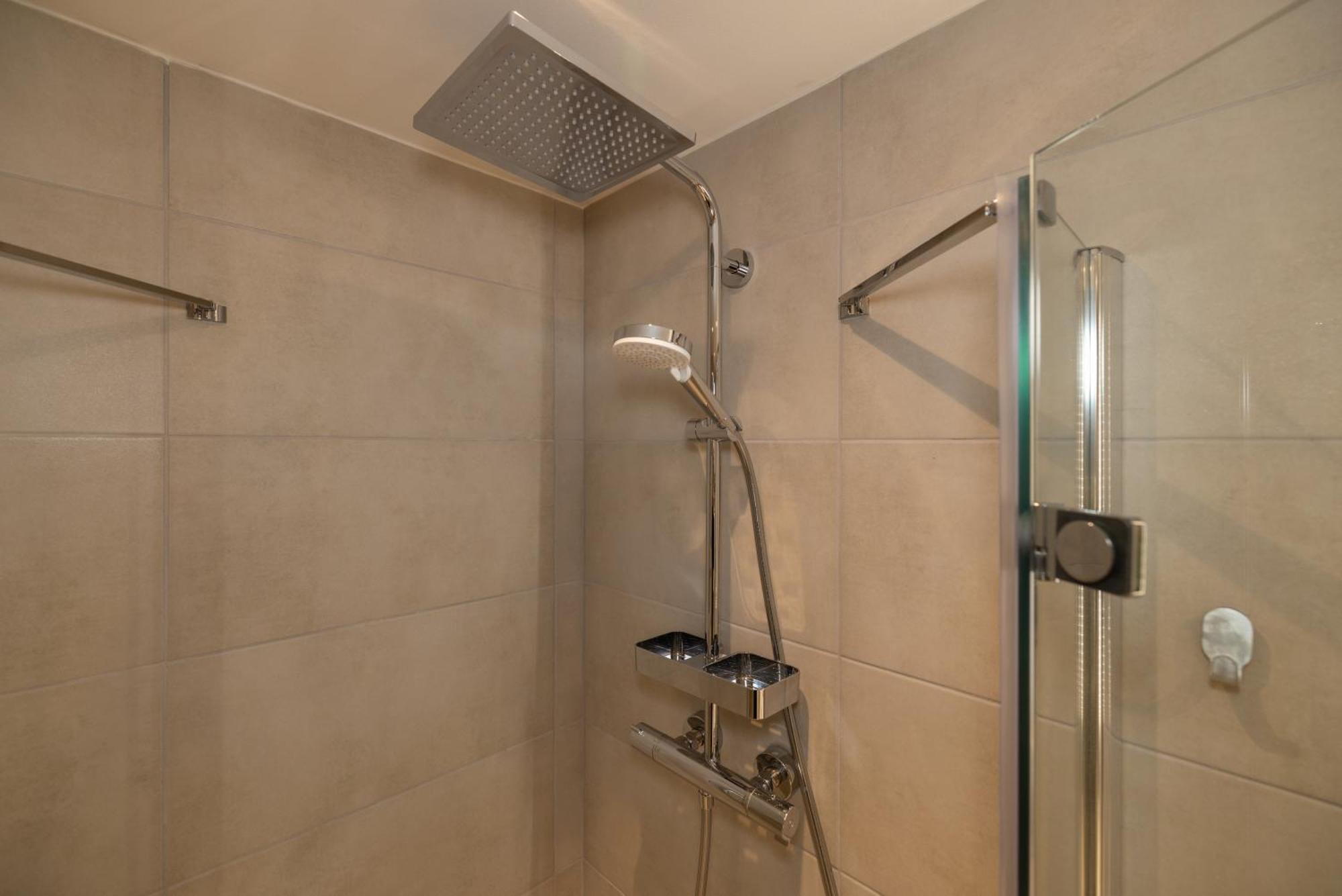 Great 2-Room Loft With 2 Bathrooms And 2 Kitchen Берлин Екстериор снимка