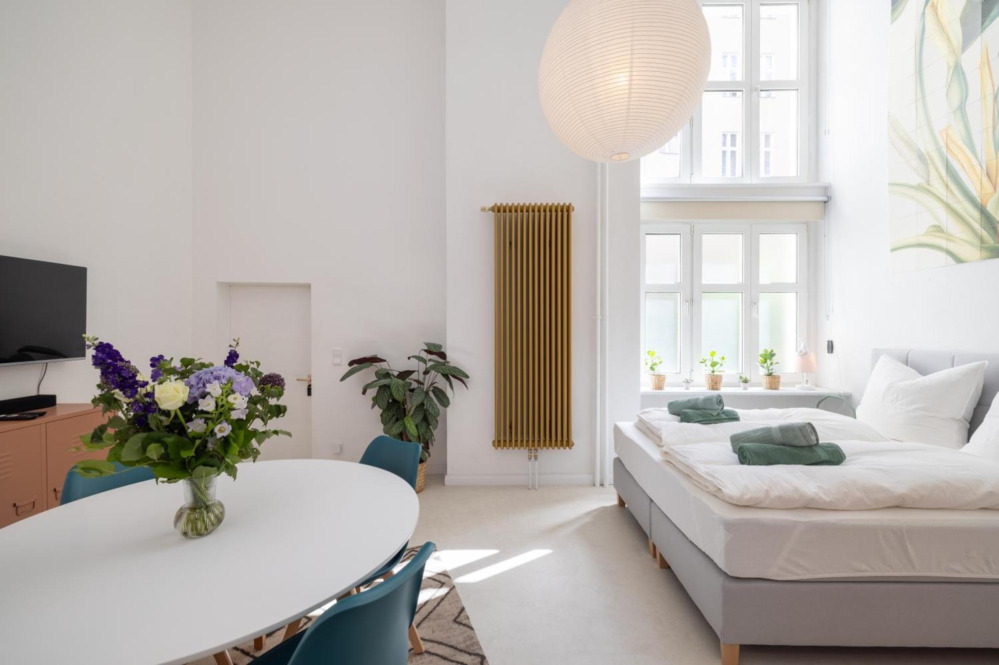Great 2-Room Loft With 2 Bathrooms And 2 Kitchen Берлин Екстериор снимка